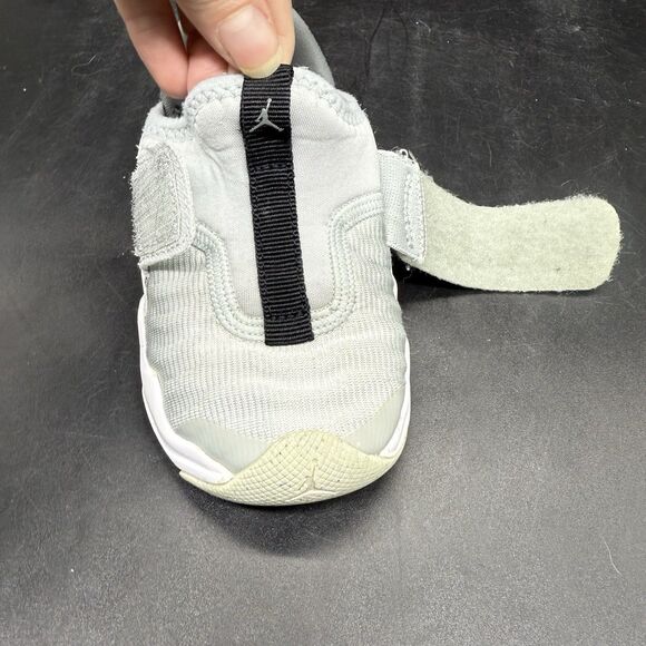Air Jordan 23SEVEN Infant Size 6C Sneakers HF3414-002 Gray - Picture 6 of 8